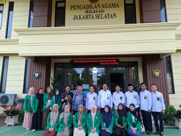 Mahasiswa HES IIQ Jakarta Lakukan Kunjungan Studi ke Pengadilan Agama Jakarta Selatan